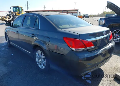 2012 Toyota Avalon Base z USA, uszkodzony, nr VIN 4T1BK3DB9CU450206